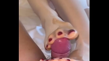 Glamorous young nurse wearing white silk sleeve JJ footjob squeezed sperm, white silk torn hole cock stuffed into stockings, soles of feet rubbing glans, footjob all shot into stockings