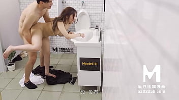 ModelMedia Asia-Horny Toilet-Lin Xiang-MDWP-0022-Best Original Asia Porn Flick